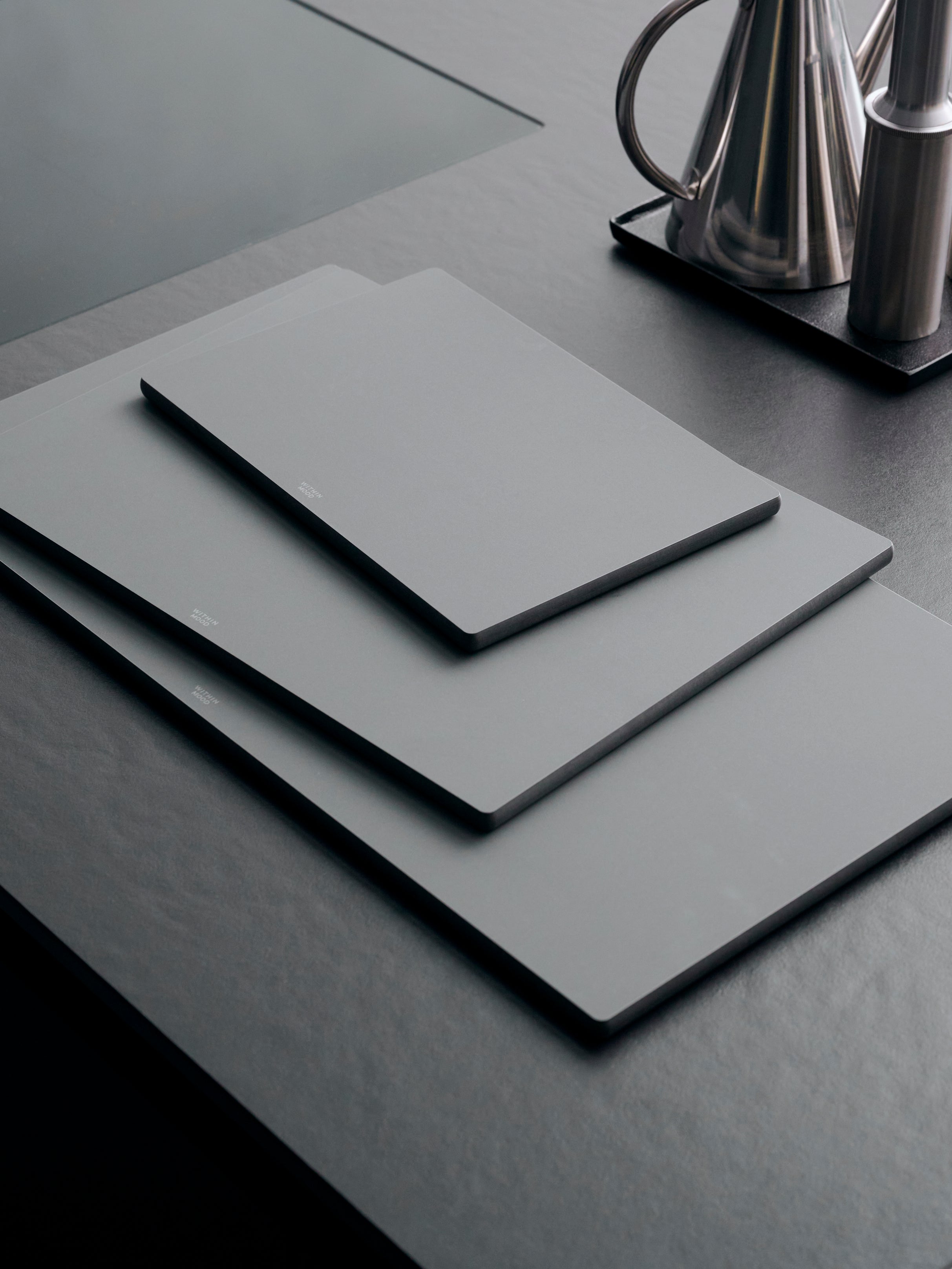 Cutting Board small, grey