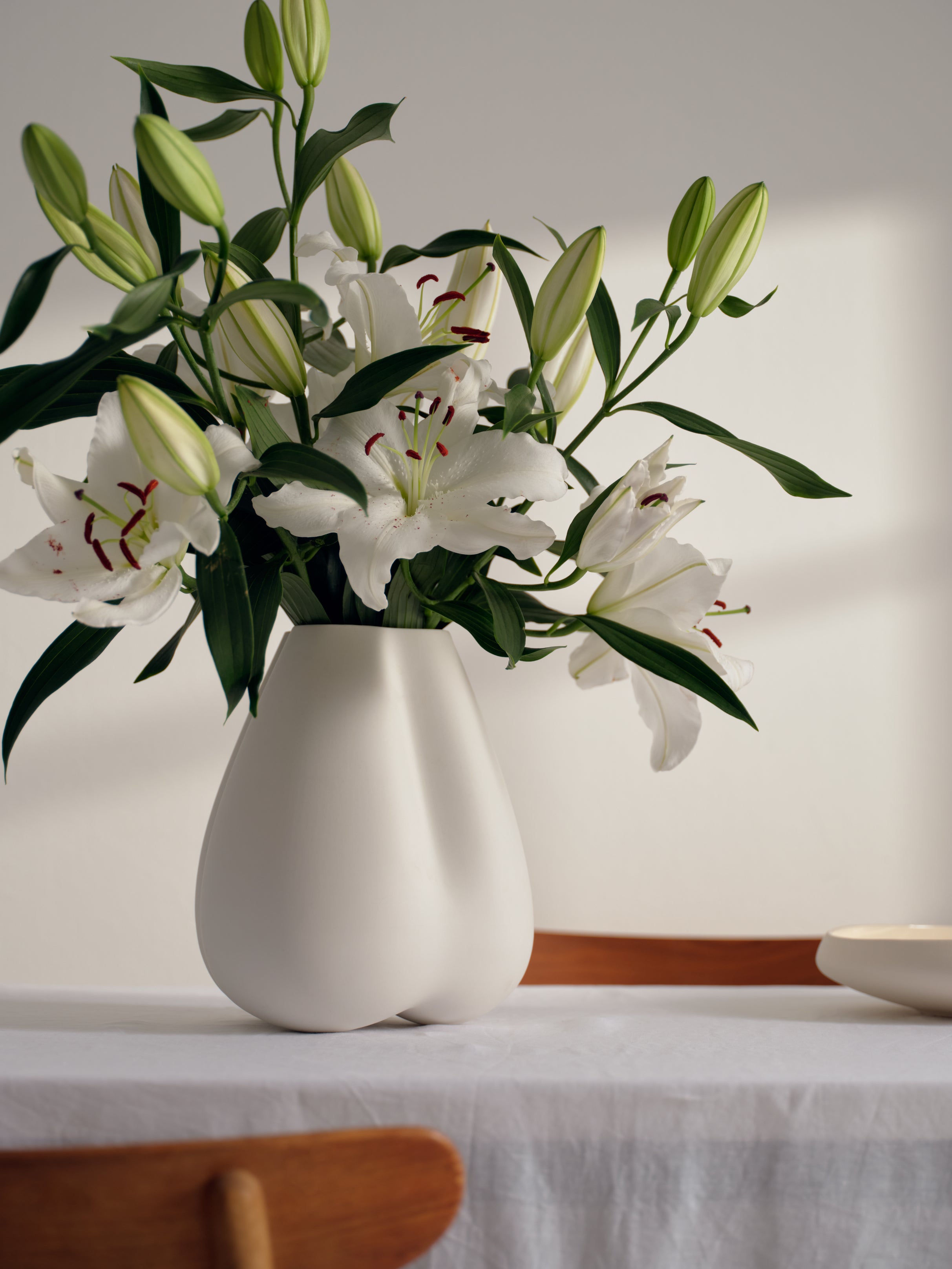 Tulip Vase, white