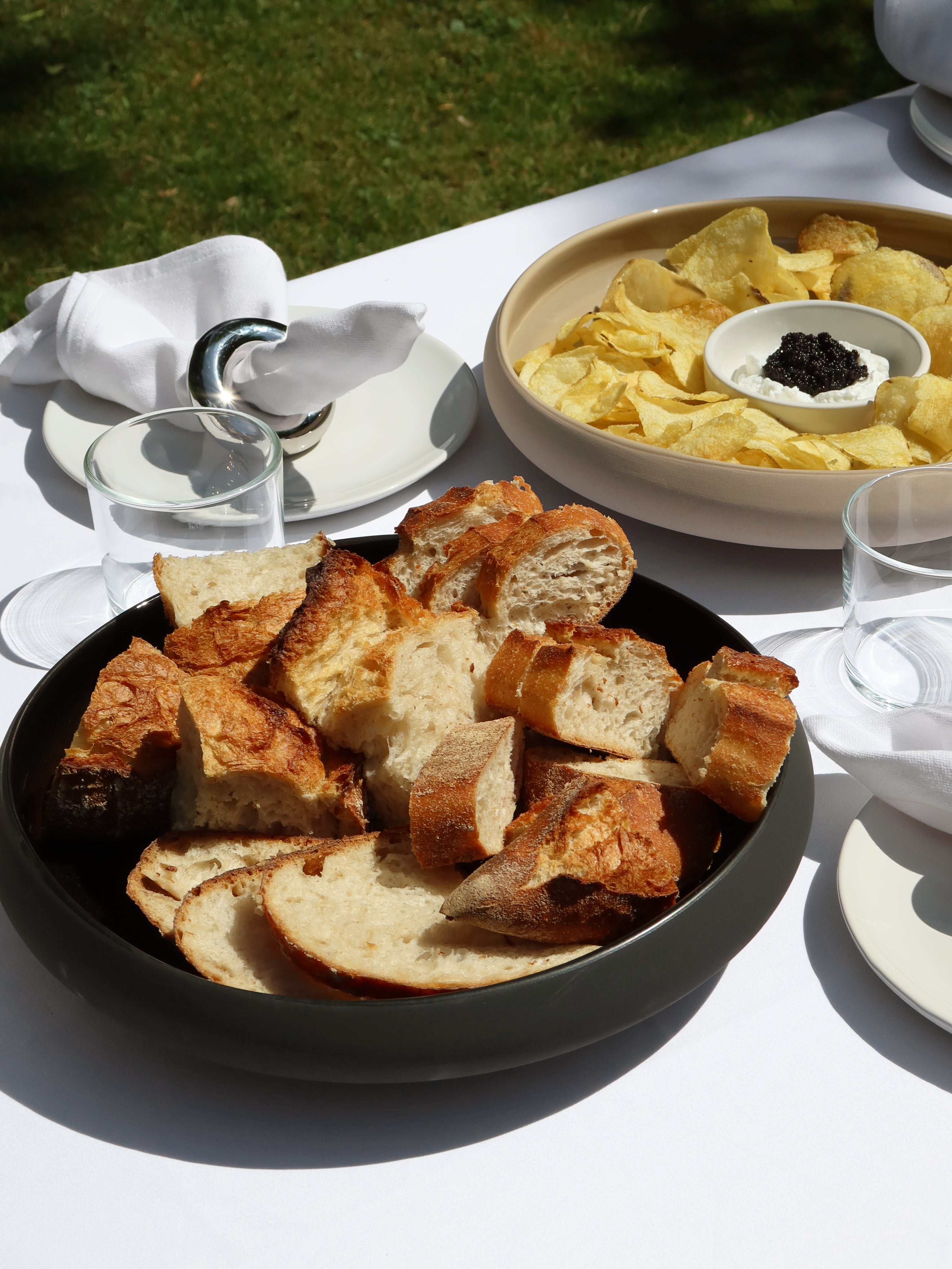 Centerpiece small, black