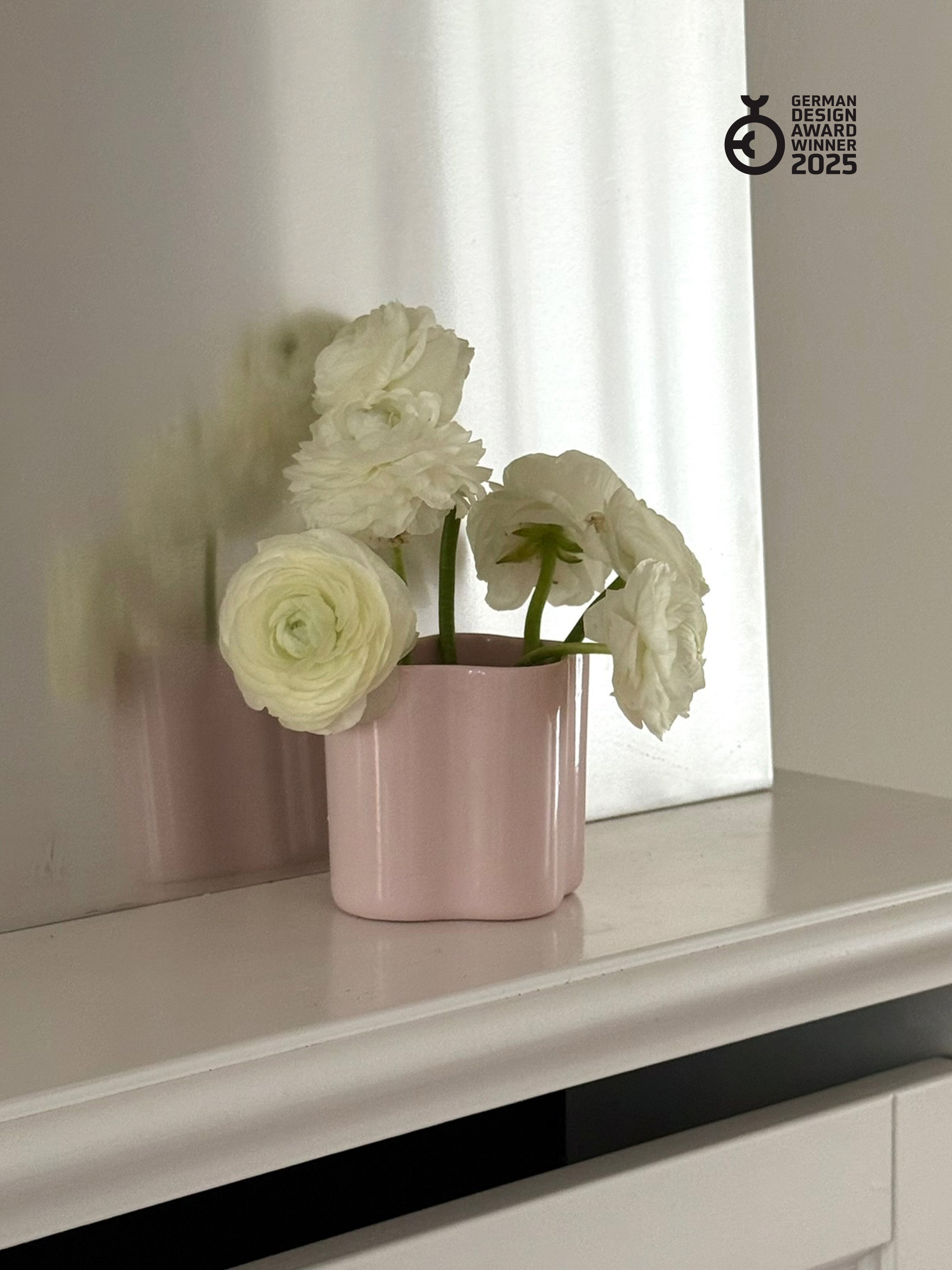 Cloud Jar small, milky pink