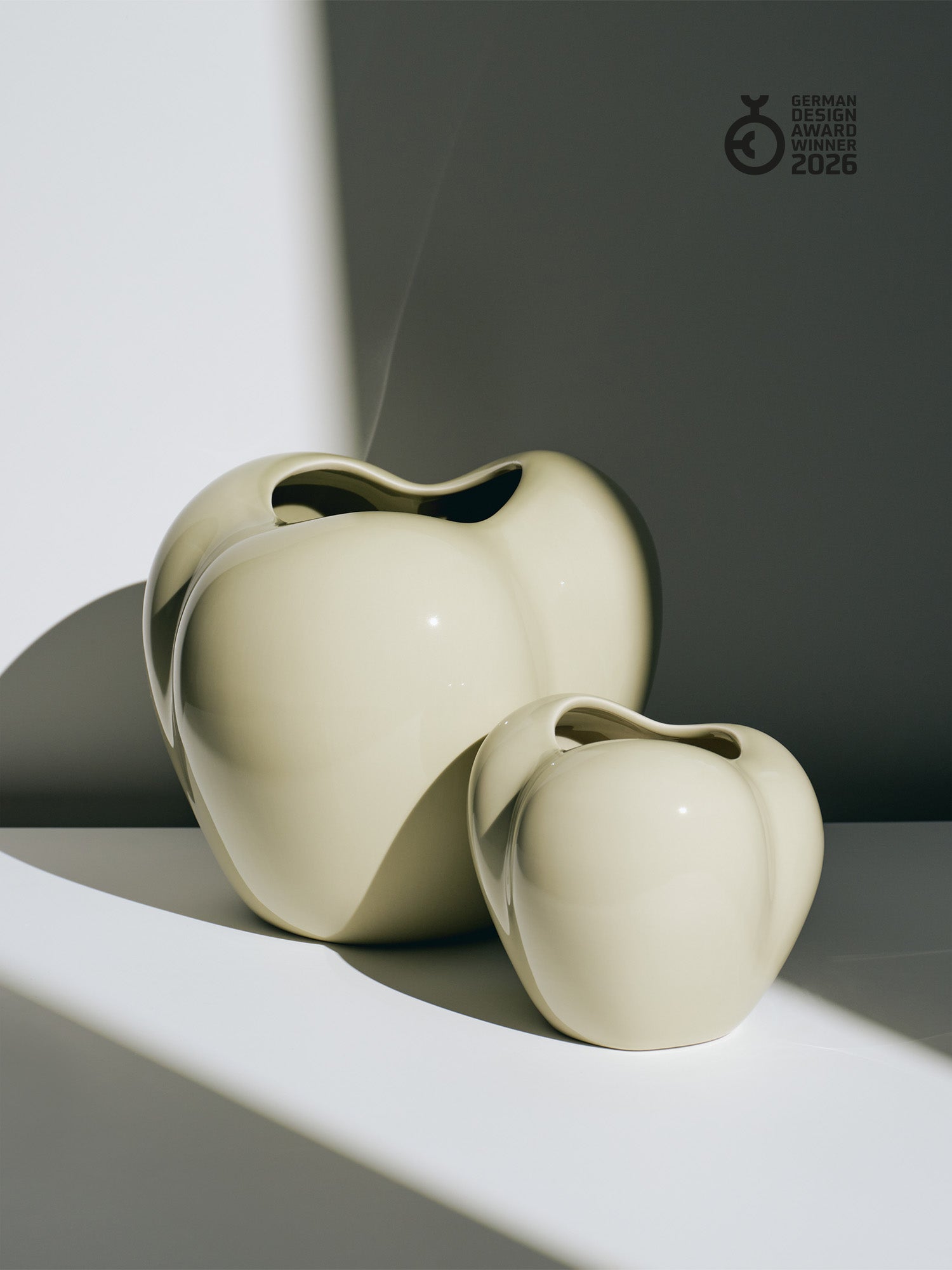 Poppy Vase Bundle, large + mini, moon dust