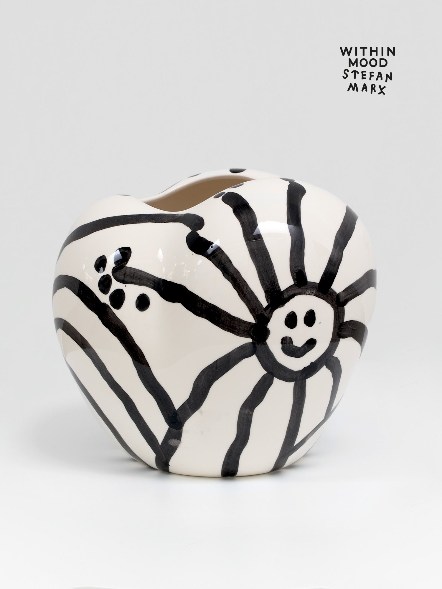 Poppy Vase, Stefan Marx Ed.
