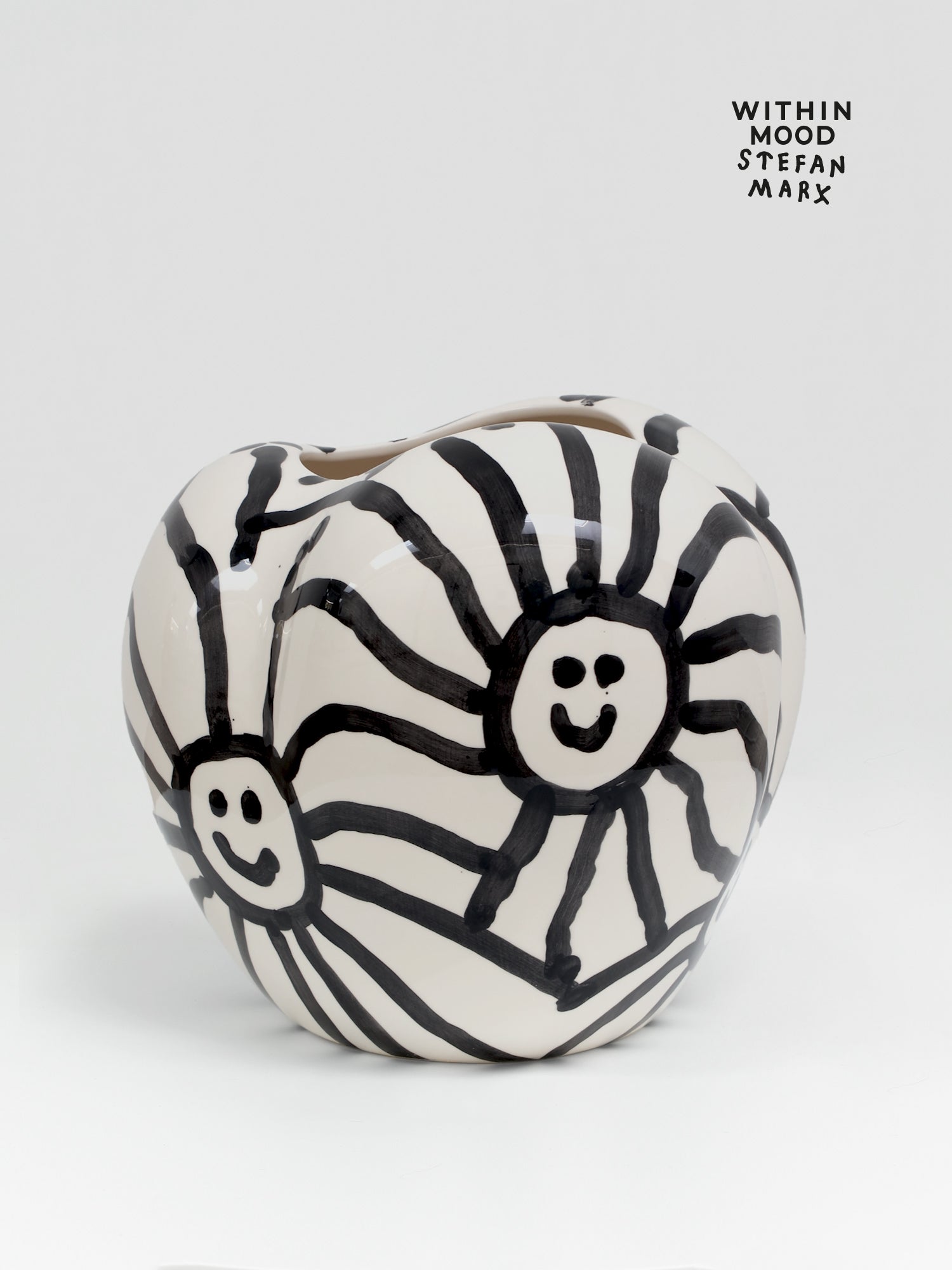 Poppy Vase, Stefan Marx Ed.