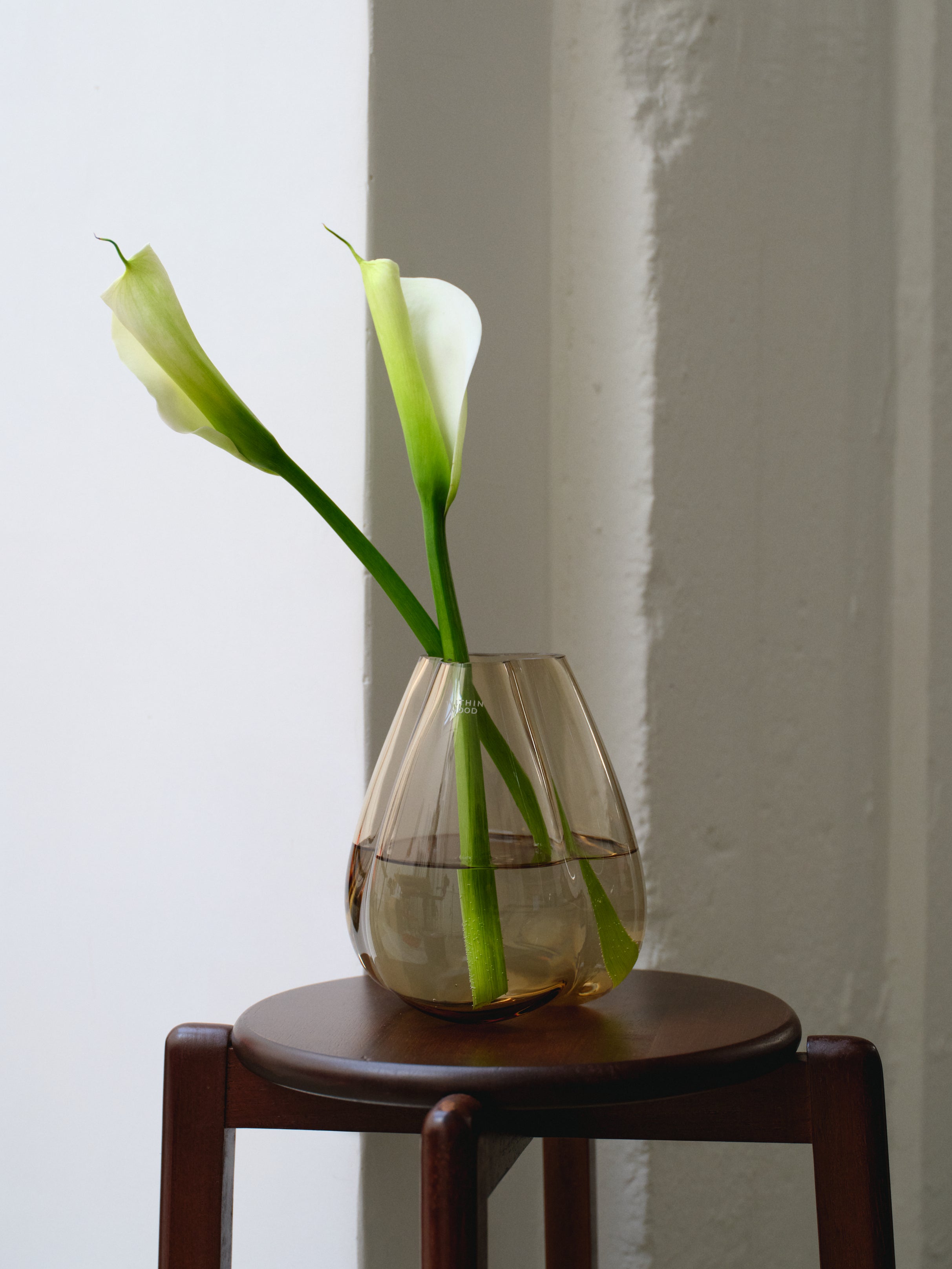 Tulip Vase Bundle, large + mini, brown