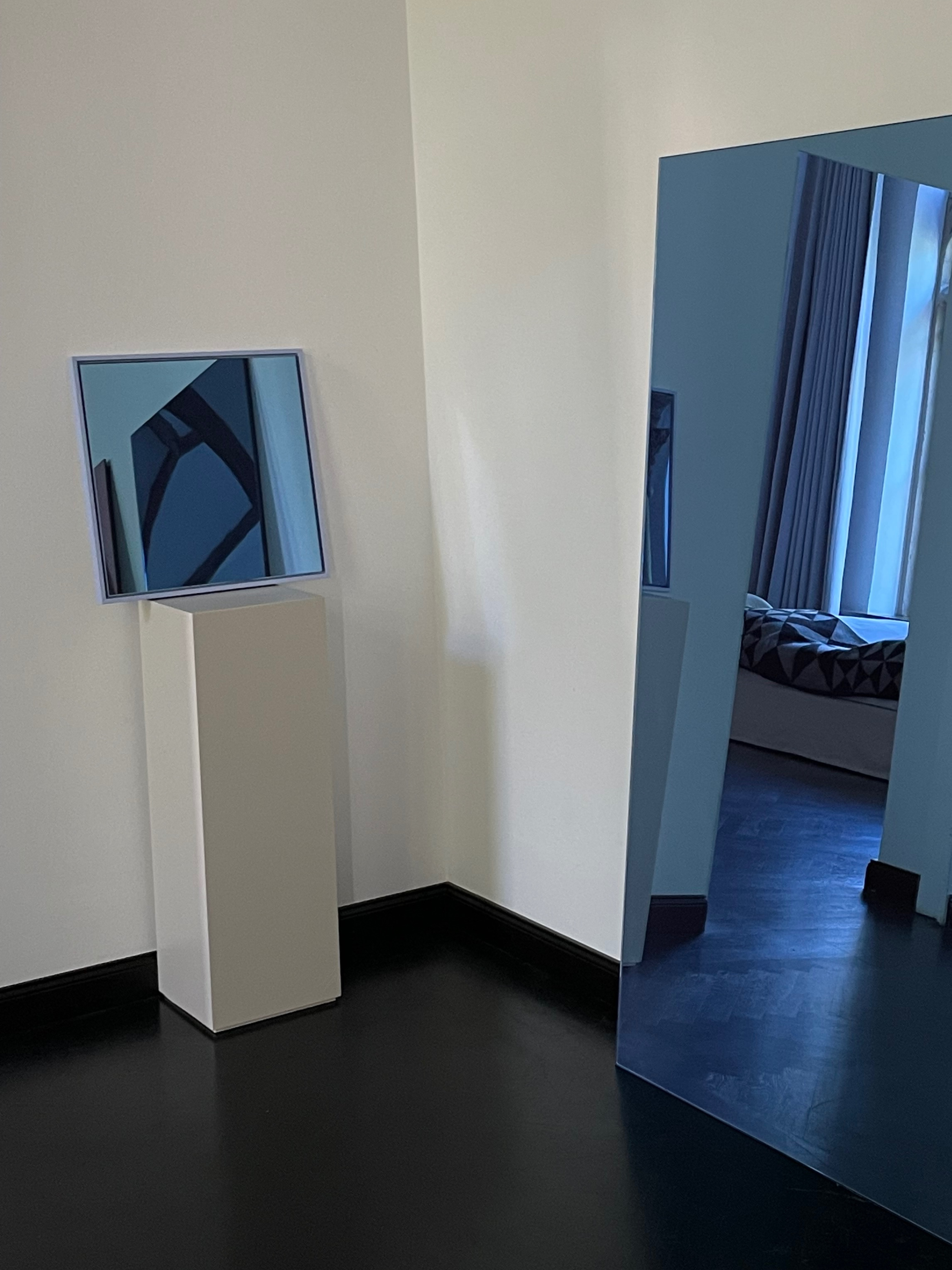 WITHIN MOOD Mood Mirror Small, Blue