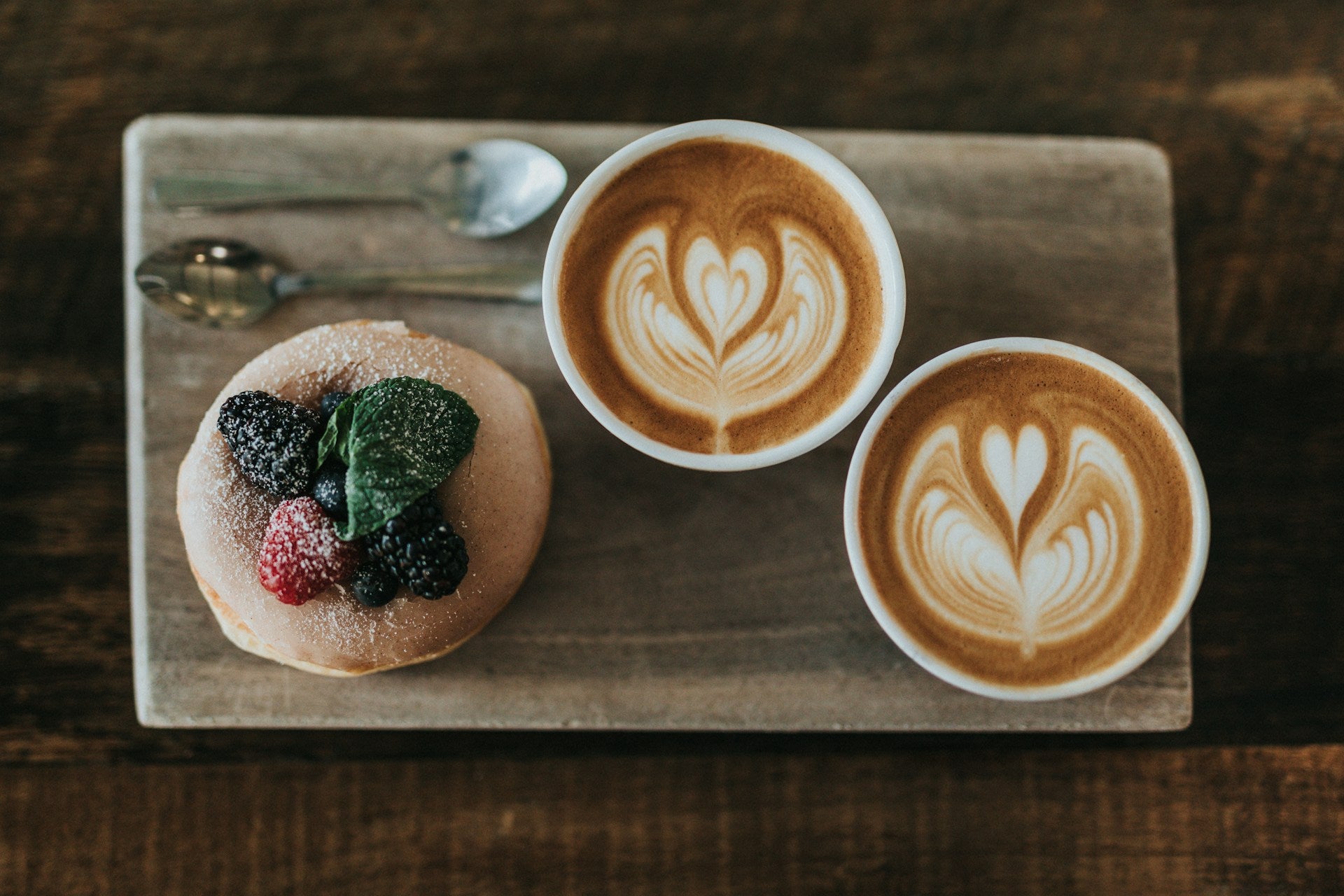 Latte Macchiato Glücksmomente: Die Magie eines Perfekten Kaffeedrinks