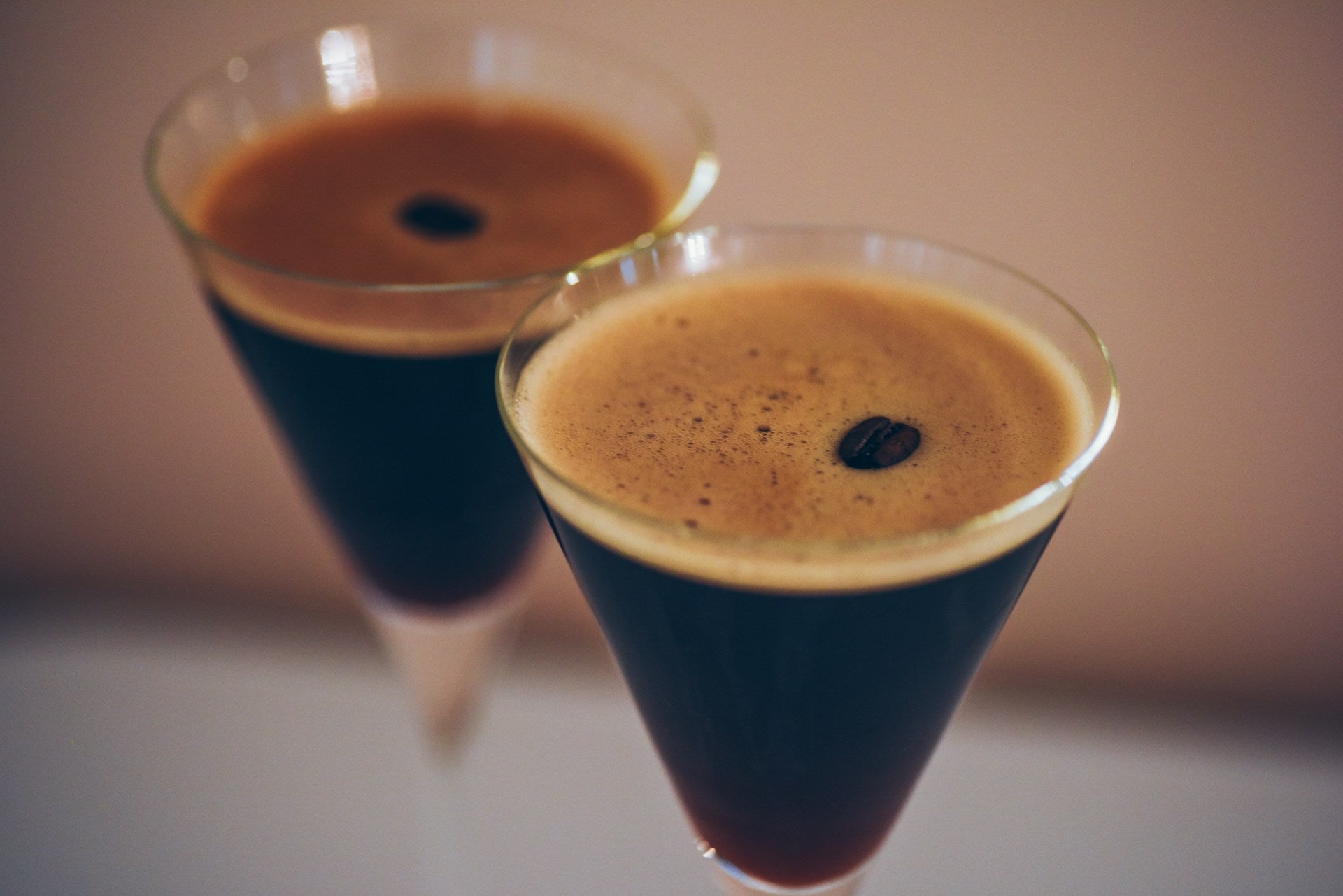 Die Eleganz des Espresso Martini: Was macht dieses Getränk besonders?