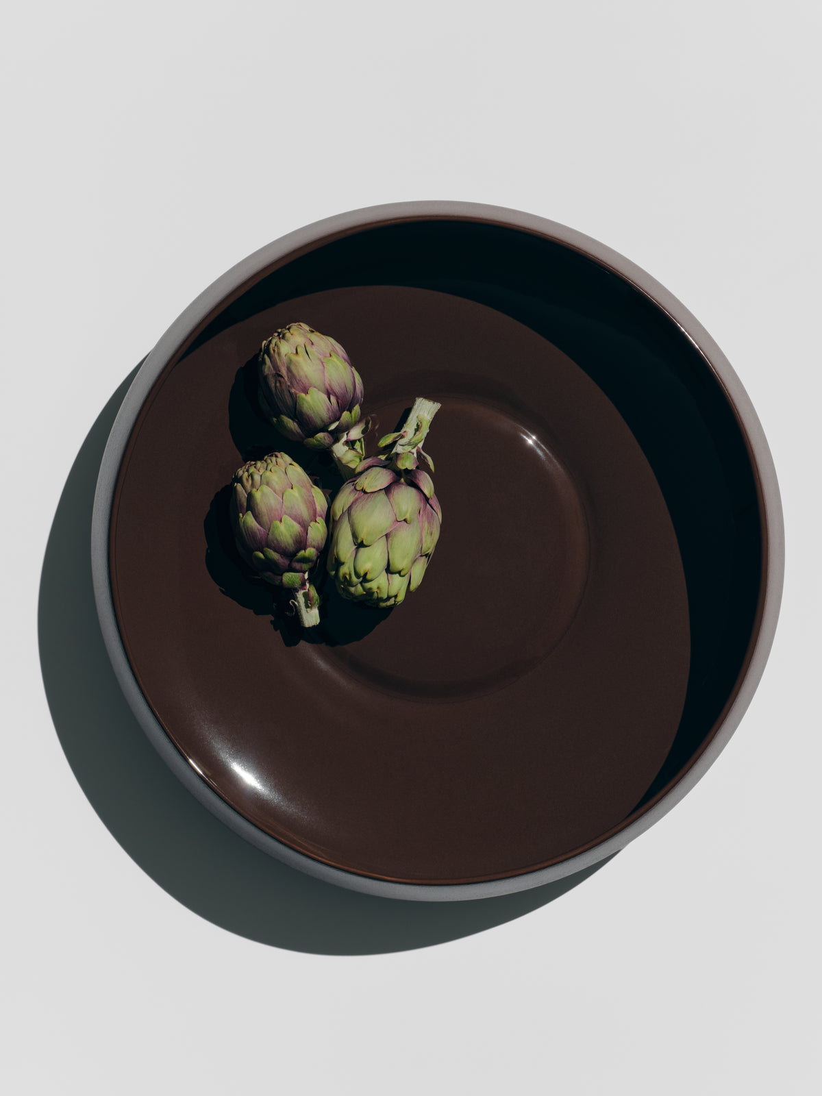 Centerpiece large, darkbrown