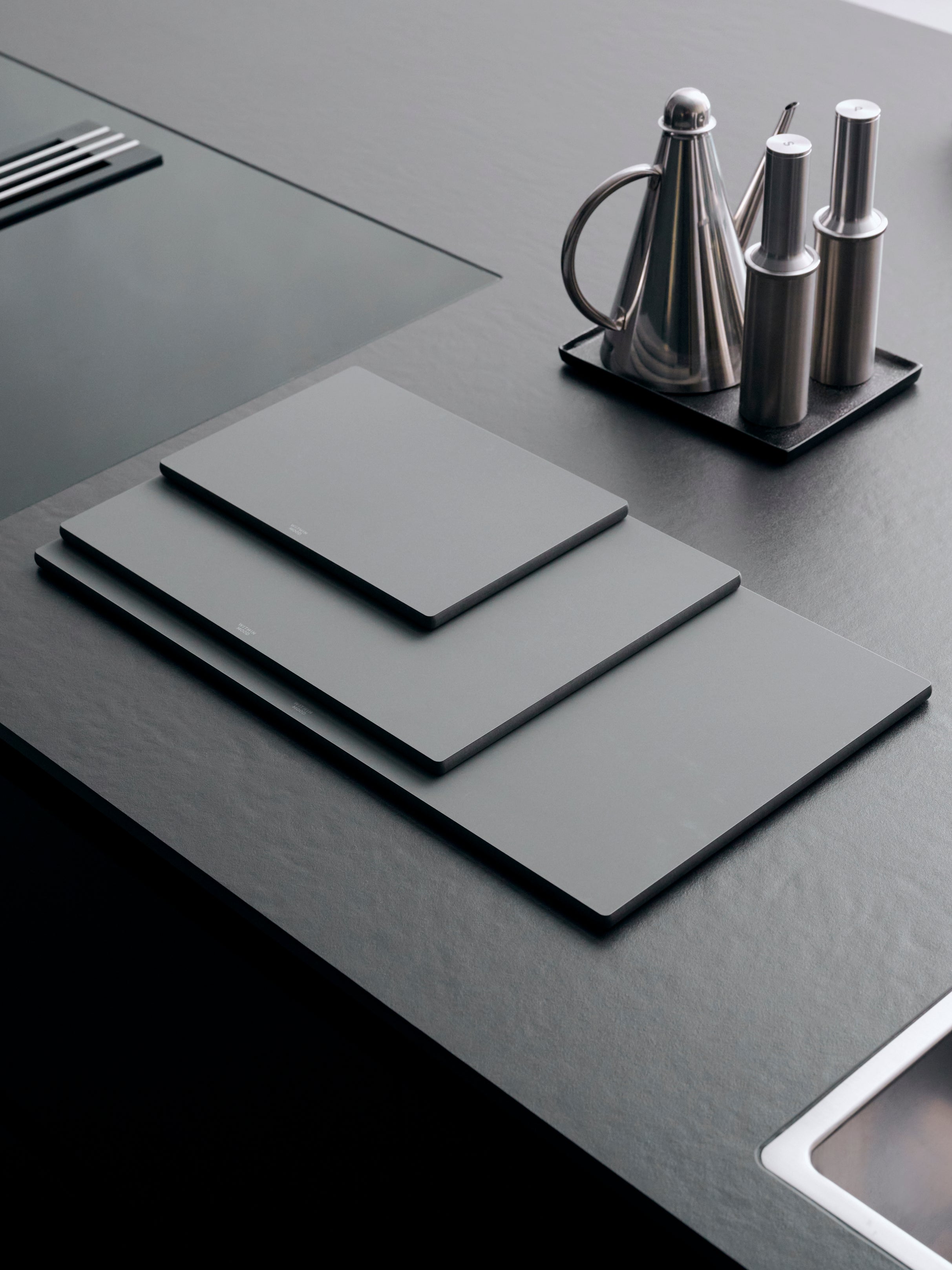 Cutting Board Set, all 3 Sizes, grey + Board Butter