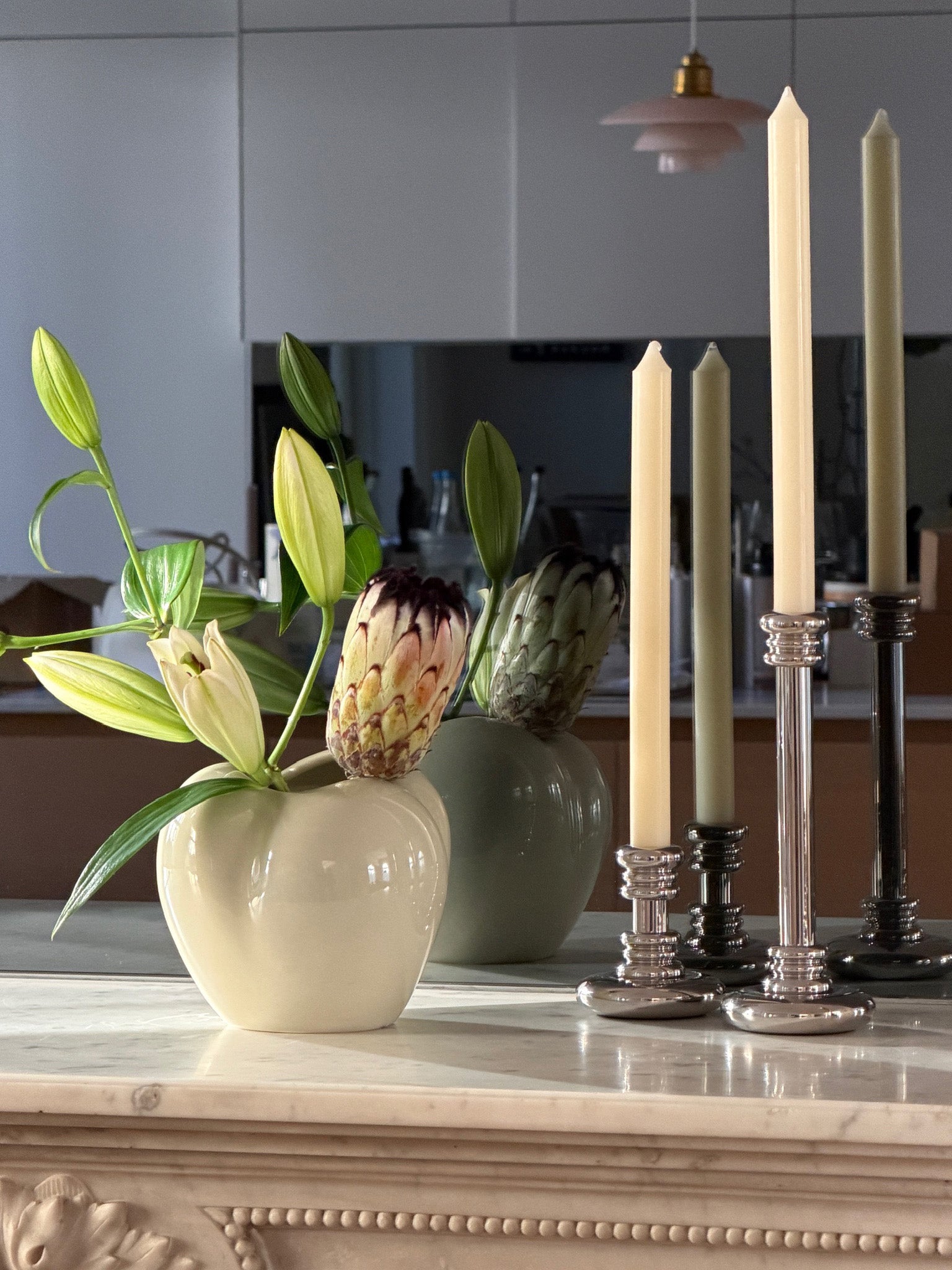 Mini Poppy Vase, moon dust