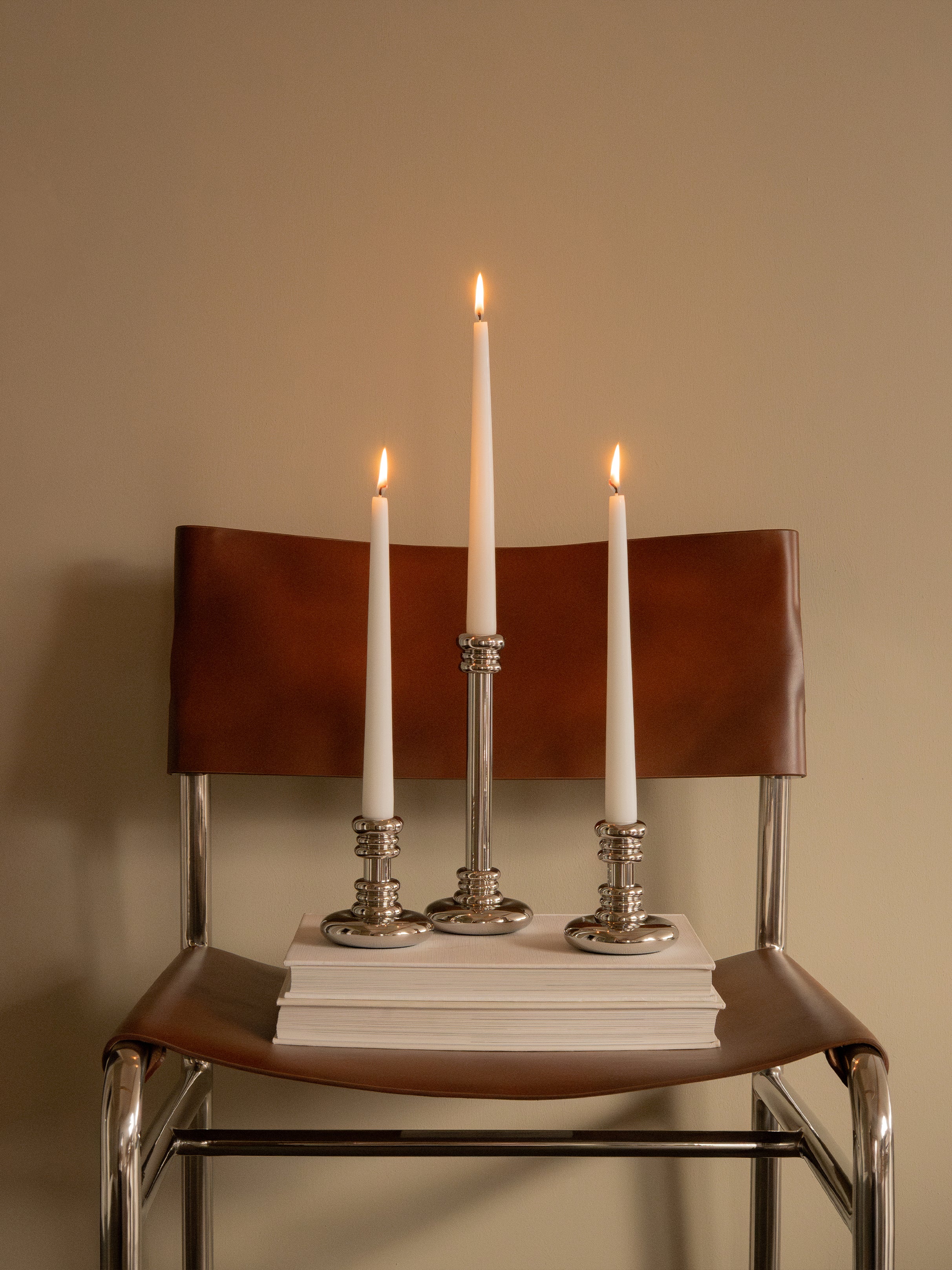 Candle Holder Set, two sizes + 1x Candles, set of 2