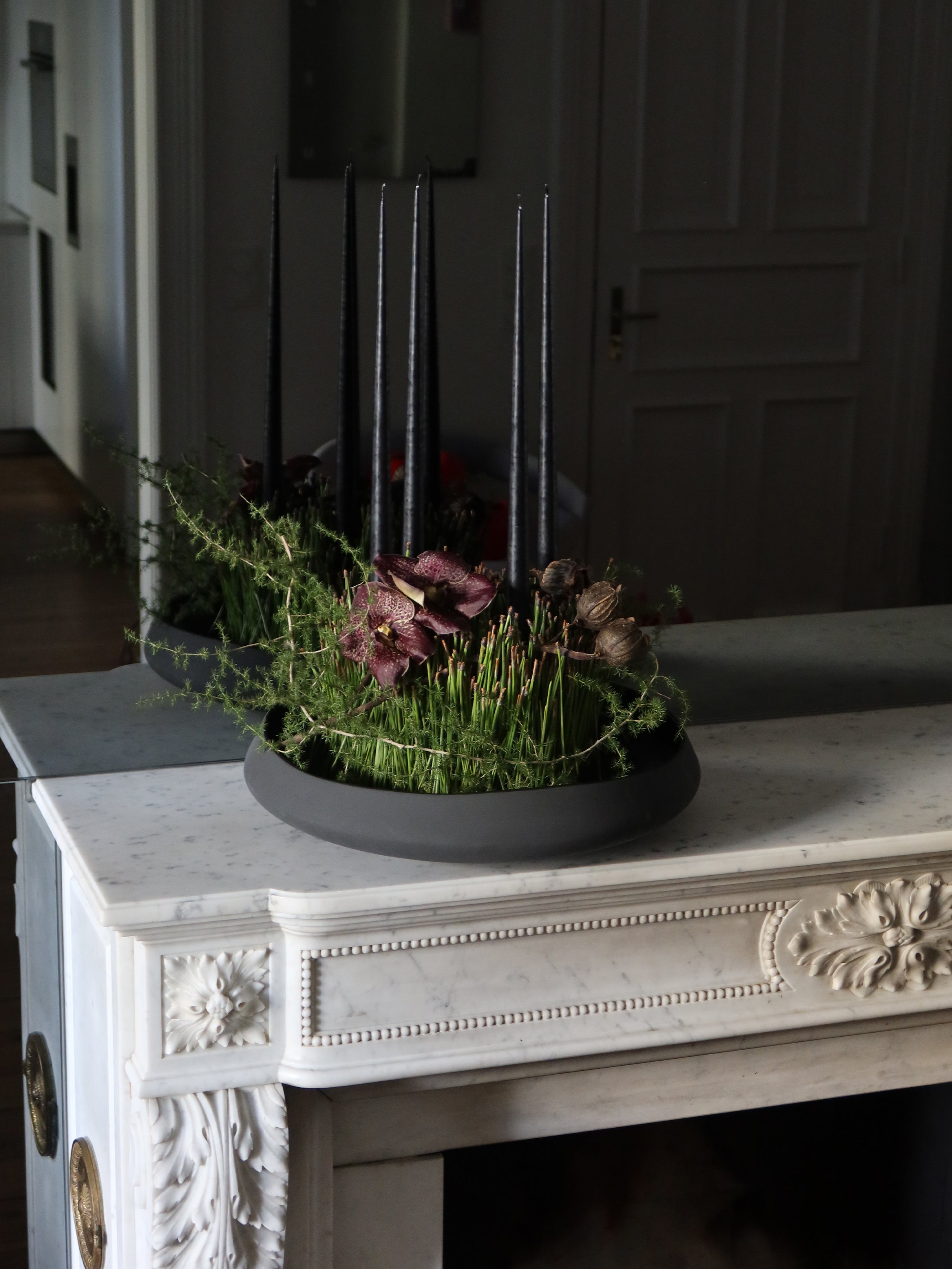 Centerpiece large, black