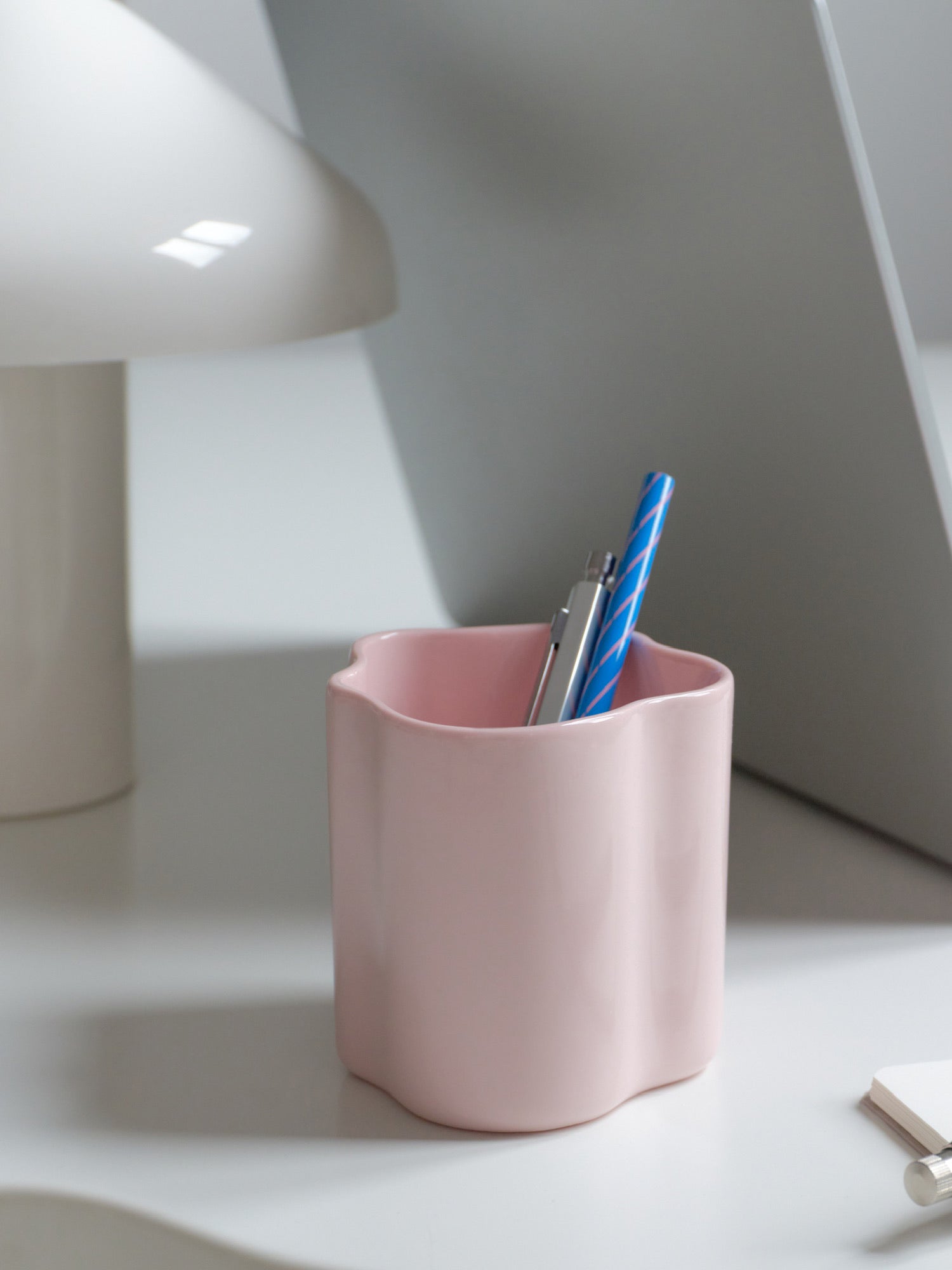 Cloud Jar small, milky pink