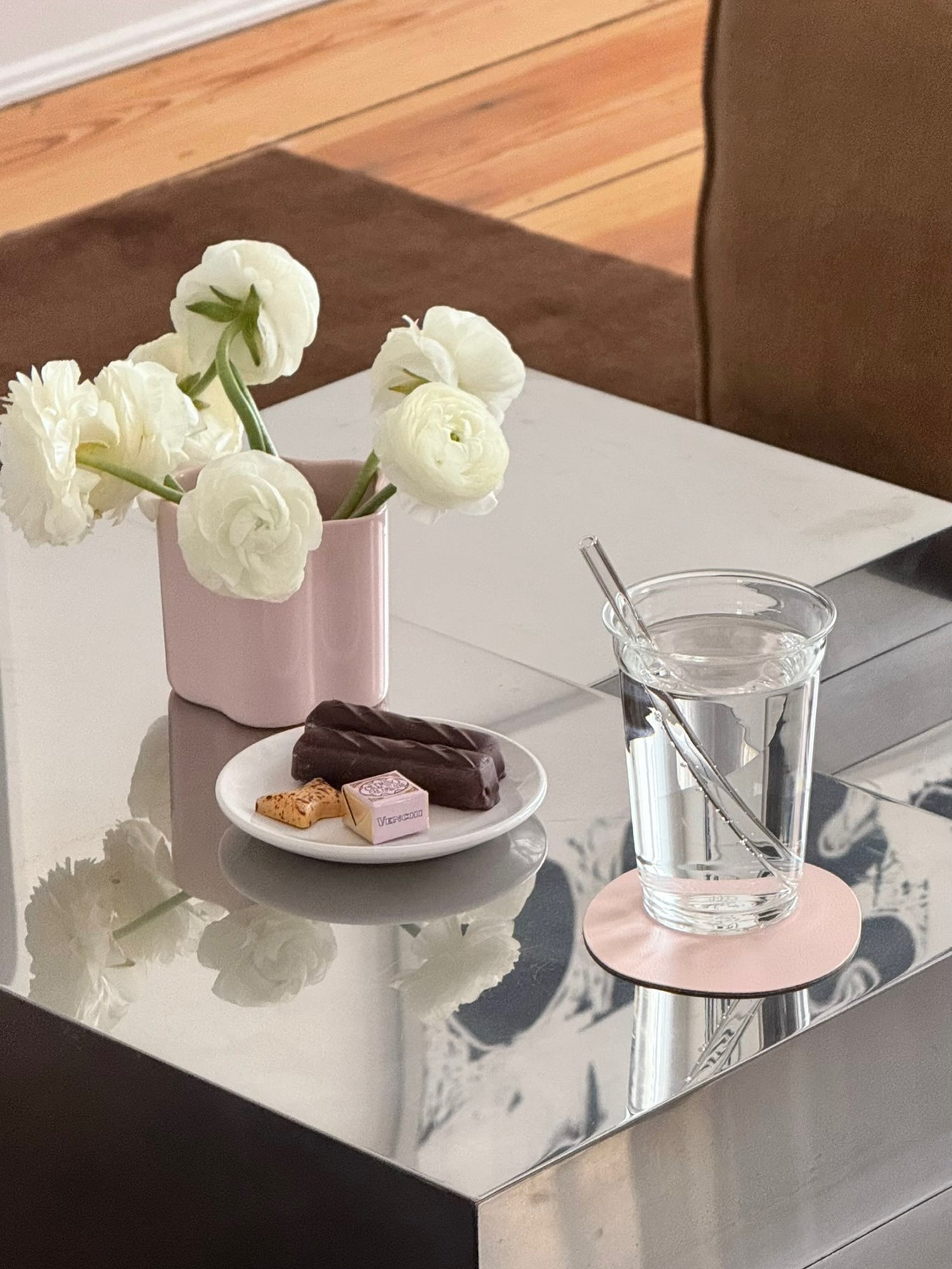 Cloud Jar small, milky pink