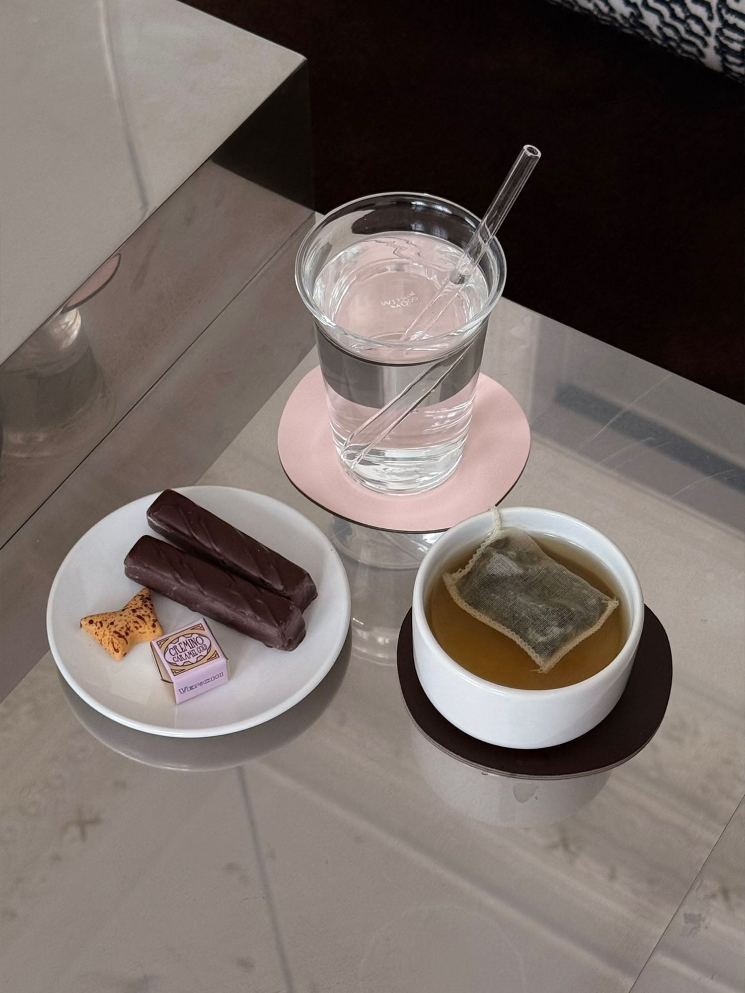 Glass Coasters, darkbrown/ milky pink, set of 2
