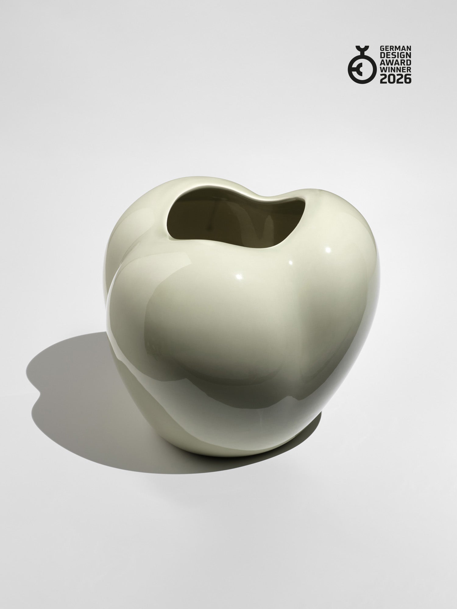 Poppy Vase, moon dust