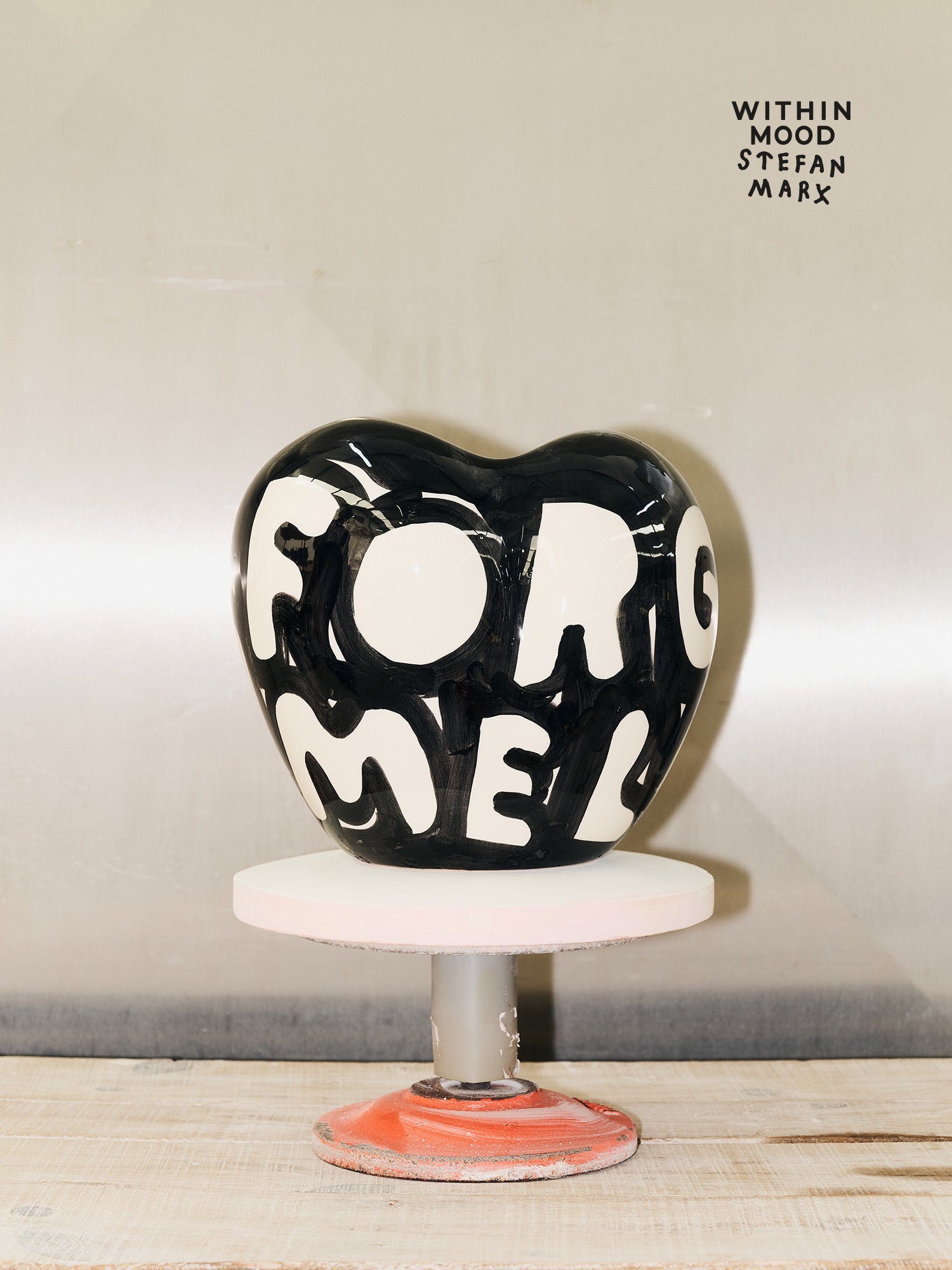 Poppy Vase, Stefan Marx Ed. – FORGOTTEN MELODIES