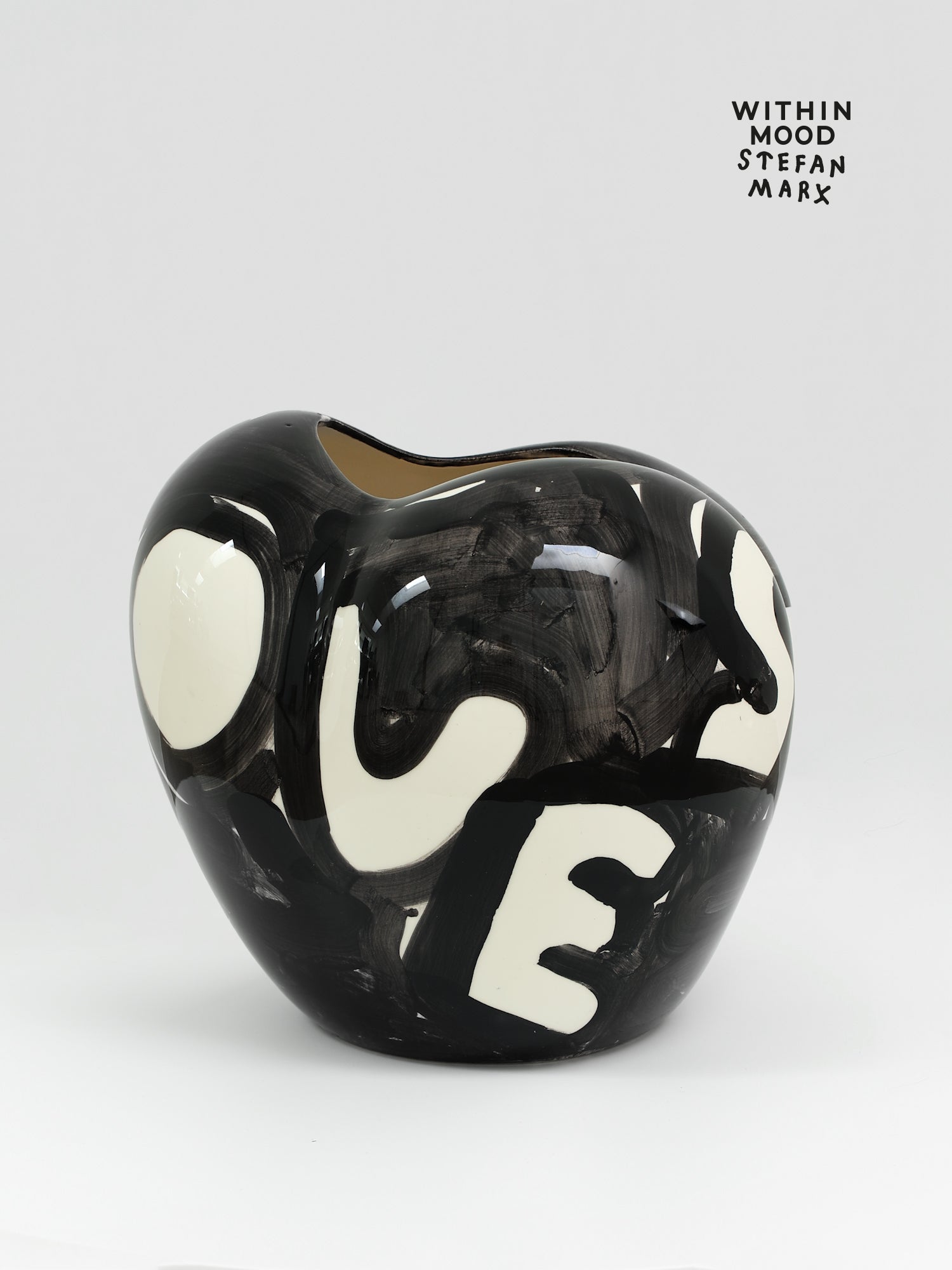 Poppy Vase, Stefan Marx Ed. – LOVESONGS