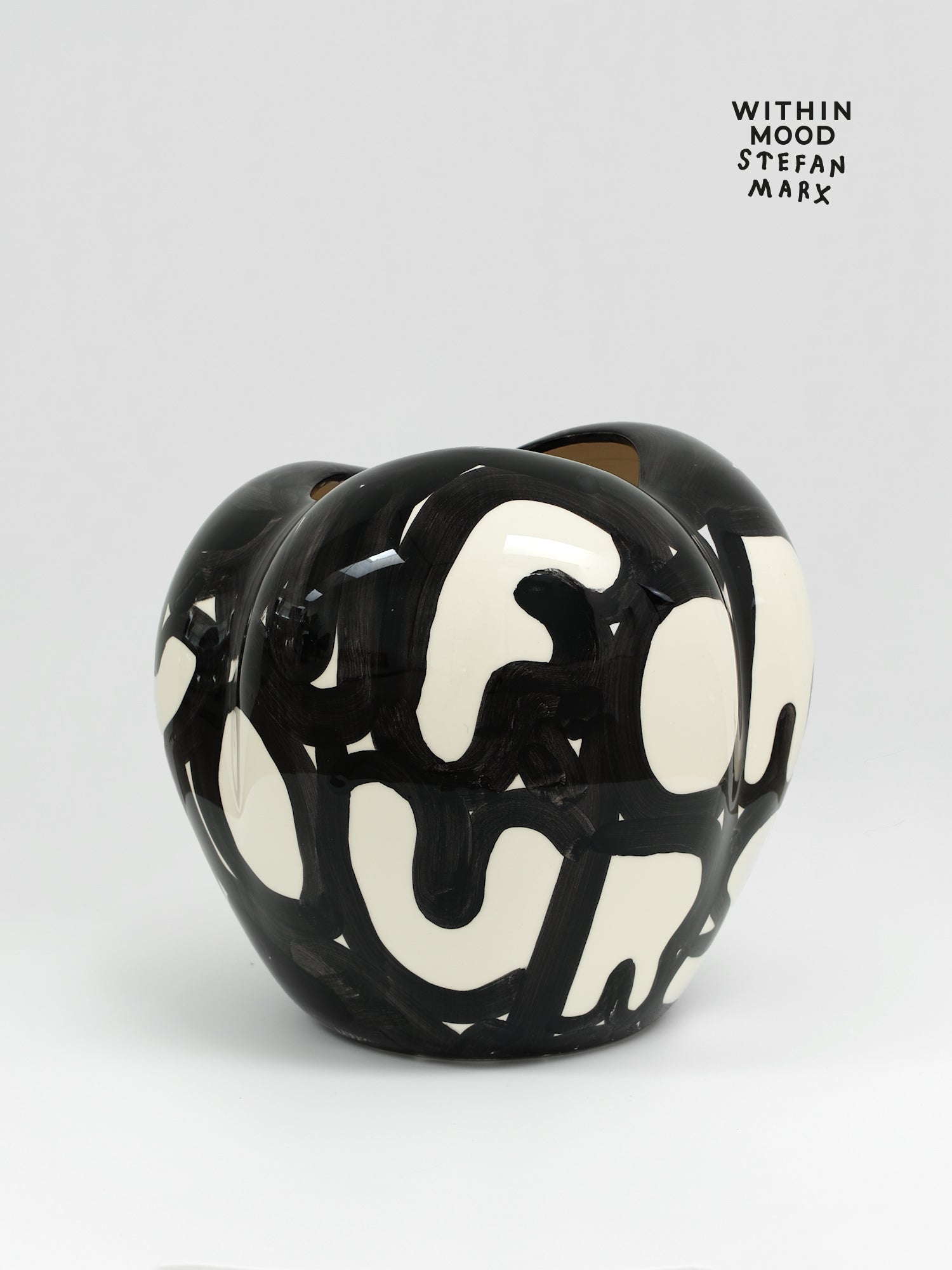 Poppy Vase, Stefan Marx Ed. – FOREVER YOURS