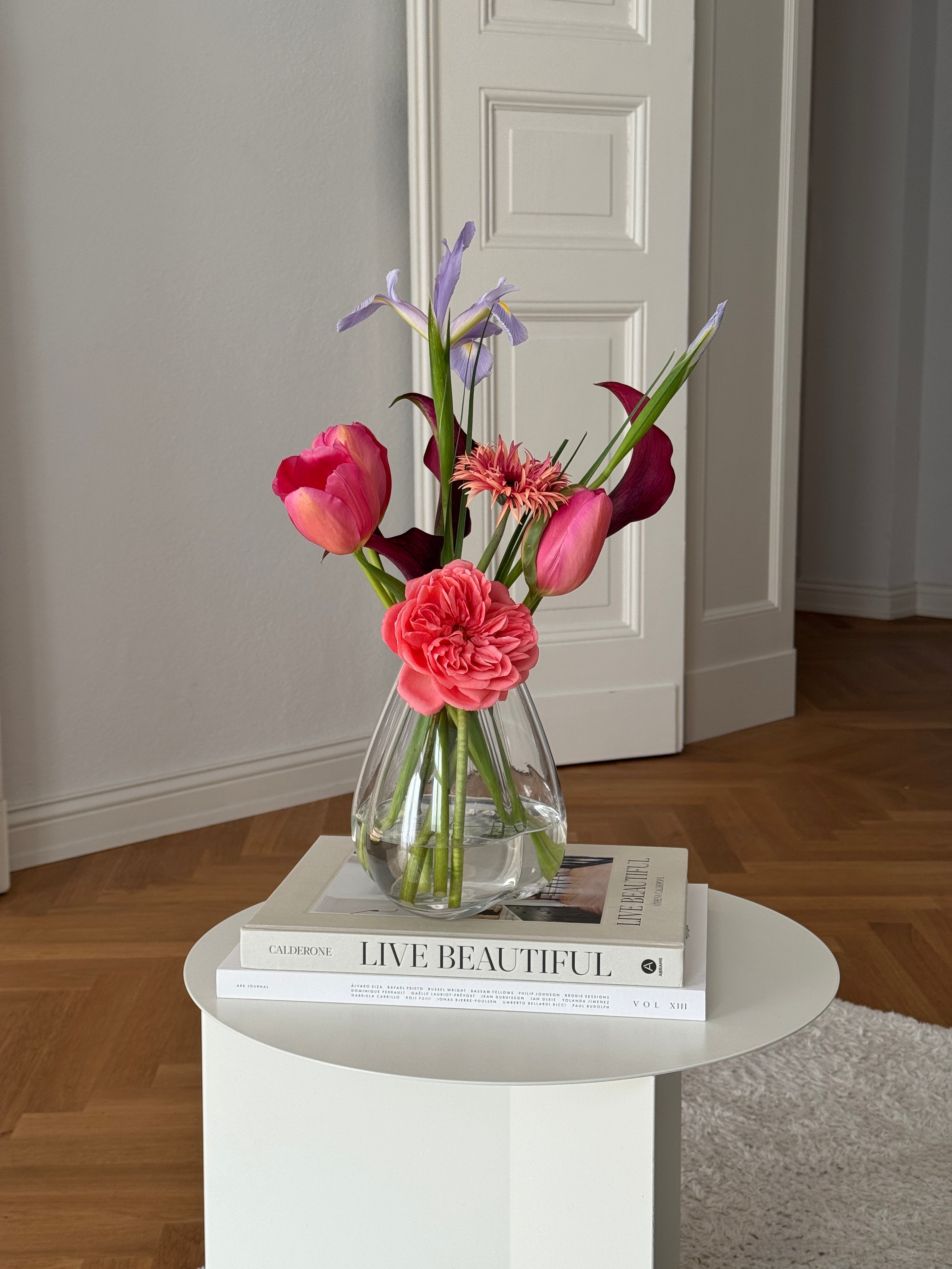 Mini Tulip Vase, clear