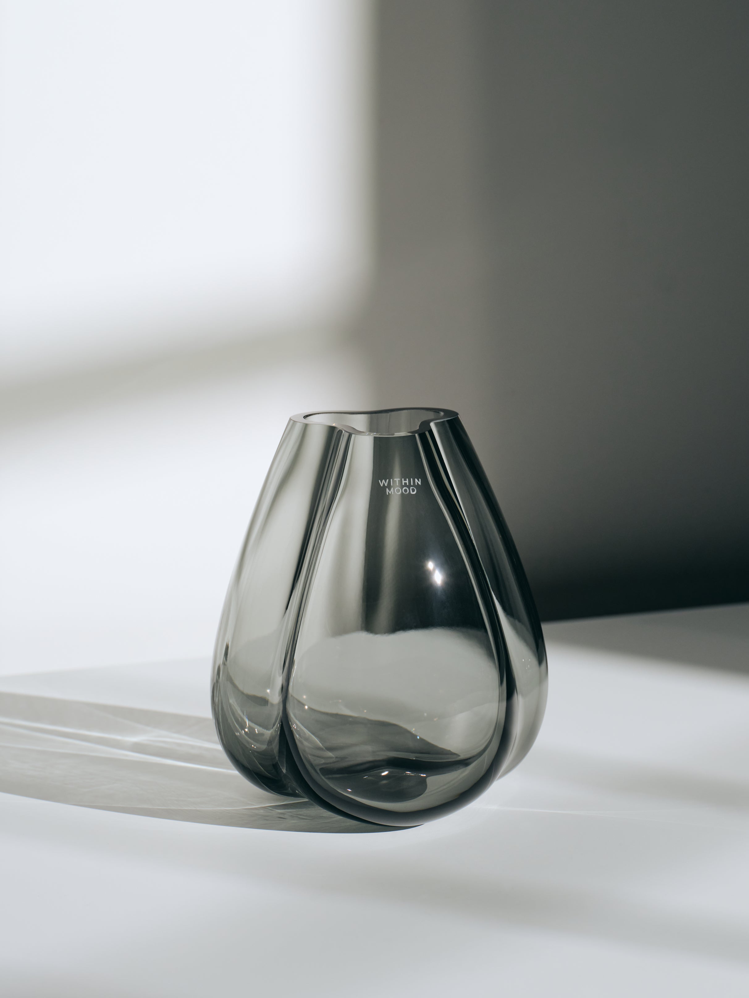 Mini Tulip Vase, grey