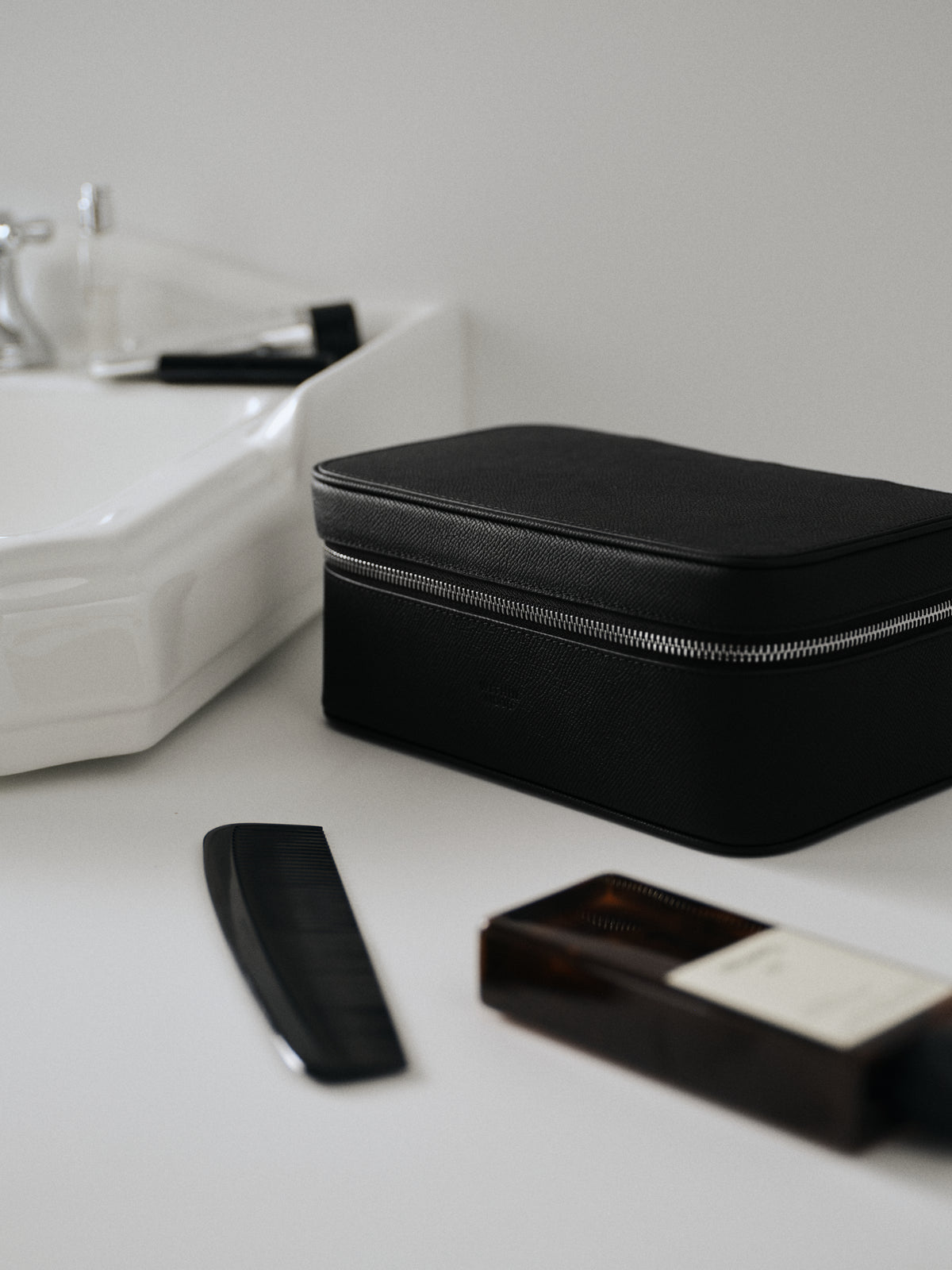 Vanity Case small, black