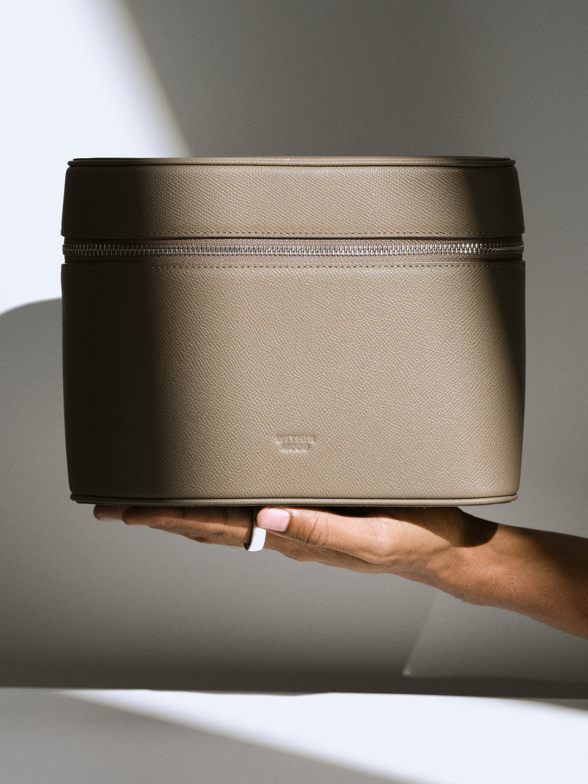 Vanity Case large, truffle