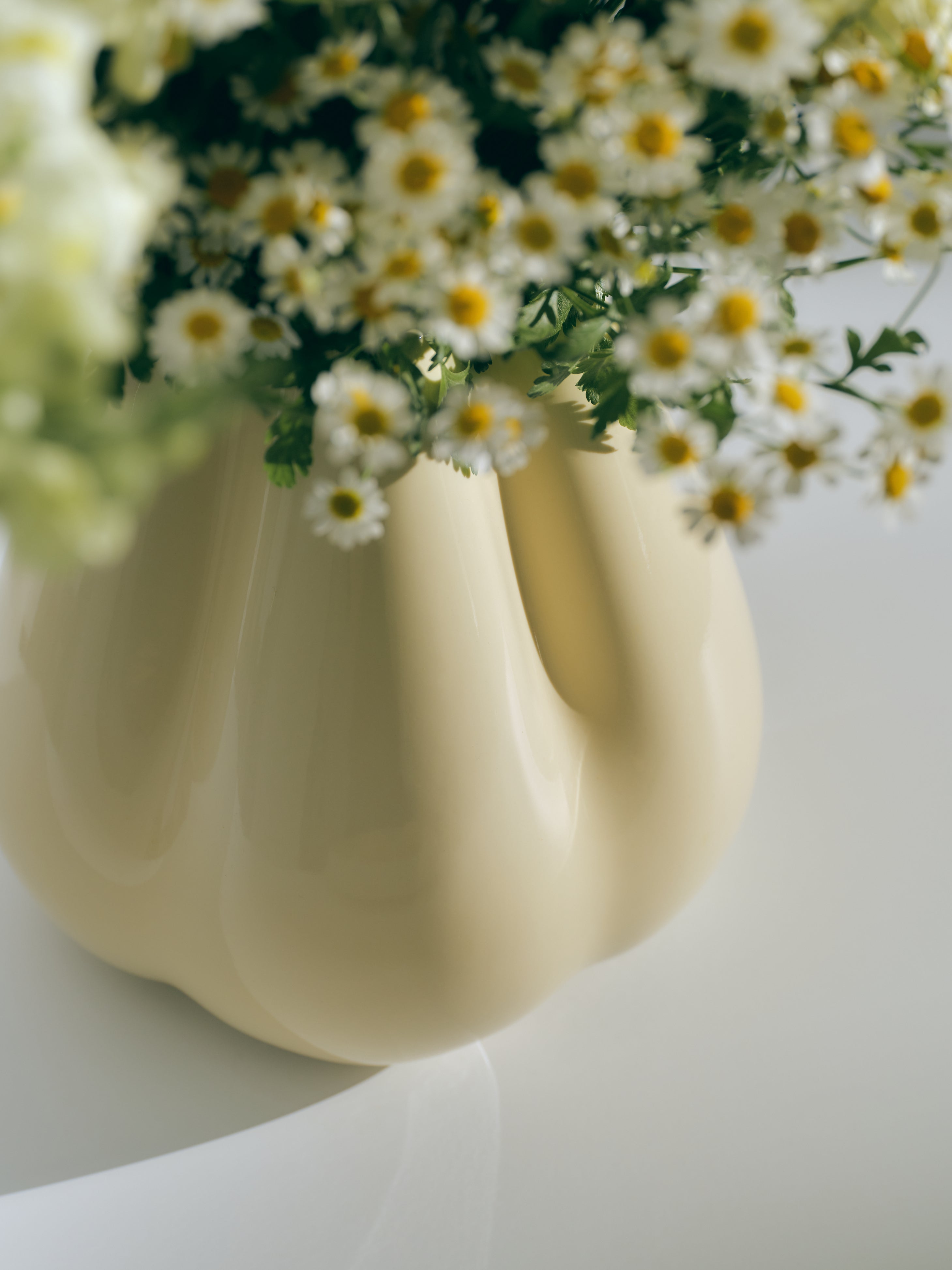 Dumpling Vase, butter